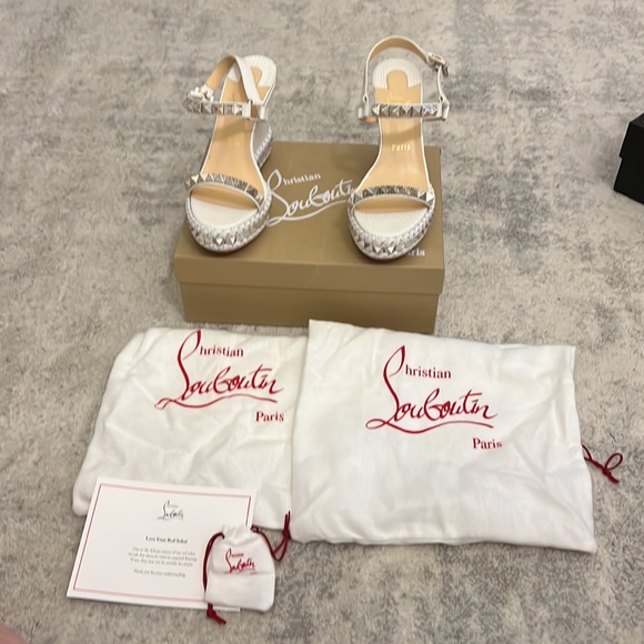 Christian Louboutin Pyraclou 110 calf Jurassic white sandals - Picture 7 of 7